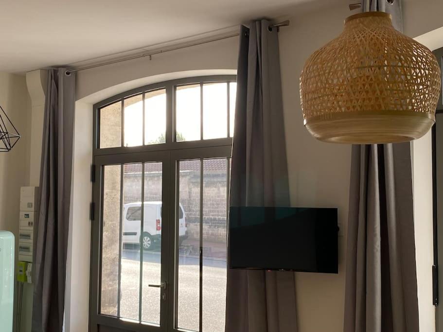Appartement Centre-Ville * Rdc * Clim * Wifi * Haut De Gamme * 昂古莱姆 外观 照片