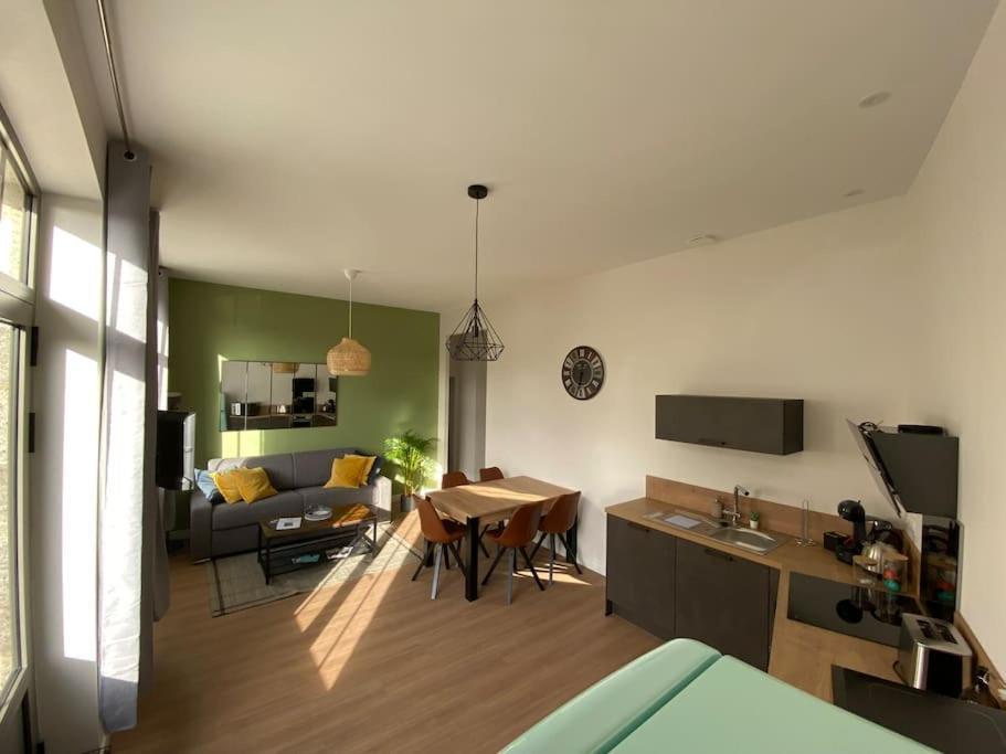 Appartement Centre-Ville * Rdc * Clim * Wifi * Haut De Gamme * 昂古莱姆 外观 照片